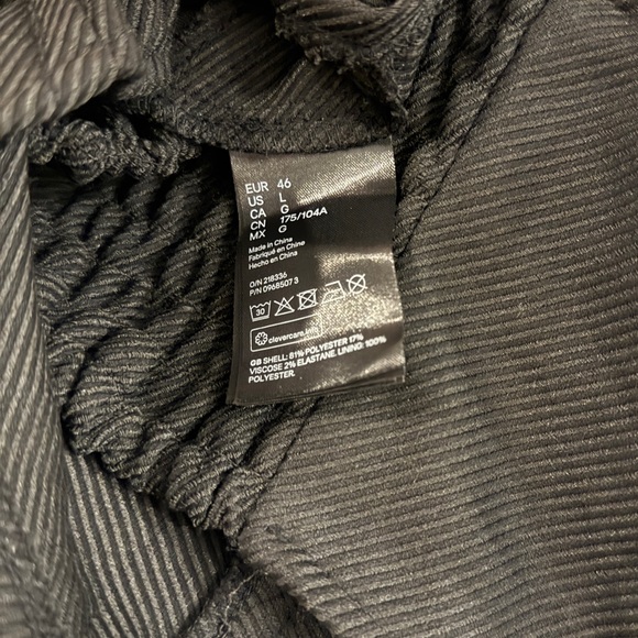 H&M Divided Black/Grey Buckle Strap Bustier Crop Top size Large - Picture 9 of 9